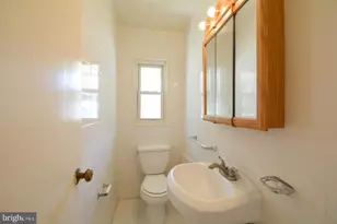 5512 Ferndale St, Springfield, VA 22151 - Photo 4