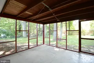 5512 Ferndale St, Springfield, VA 22151 - Photo 8