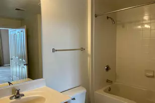 4480 Market Commons Dr, Fairfax, VA 22033 - Photo 14