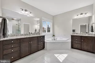 6628 Jessamine Ln, Annandale, VA 22003 - Photo 14