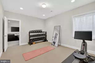 6628 Jessamine Ln, Annandale, VA 22003 - Photo 26