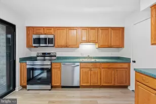 4712 Deer Run Ct, Alexandria, VA 22306 - Photo 16