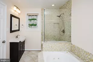 2177 Chain Bridge Rd, Vienna, VA 22182 - Photo 18