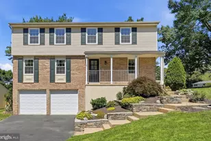 6816 Rock Creek Ct, Alexandria, VA 22306 - Photo 1