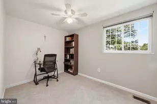 6816 Rock Creek Ct, Alexandria, VA 22306 - Photo 26