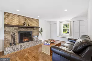6816 Rock Creek Ct, Alexandria, VA 22306 - Photo 12