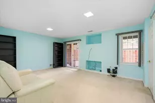 2048 Pieris Ct, Vienna, VA 22182 - Photo 26