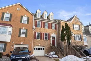 2048 Pieris Ct, Vienna, VA 22182 - Photo 2