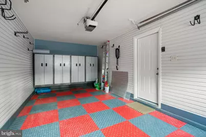 2048 Pieris Court, Vienna, VA 22182 - Photo 28
