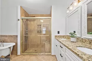 3606 Canoe Birch Ct, Fairfax, VA 22033 - Photo 36