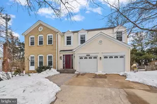 3606 Canoe Birch Ct, Fairfax, VA 22033 - Photo 2