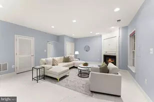 12445 Peaceful Creek Dr, Fairfax, VA 22033 - Photo 48