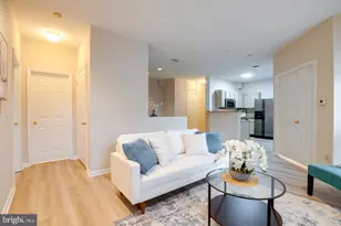 14301 Grape Holly Grove, Centreville, VA 20121 - Photo 10