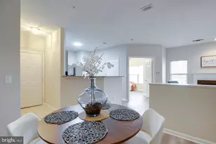 14301 Grape Holly Grove, Centreville, VA 20121 - Photo 6