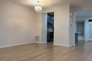 2605 Logan Wood Dr, Herndon, VA 20171 - Photo 4