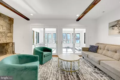 9982 Blackberry Lane, Great Falls, VA 22066 - Photo 12