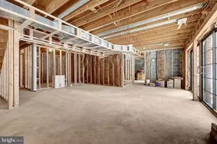 9982 Blackberry Ln, Great Falls, VA 22066 - Photo 30