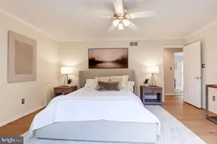 2800 Oakton Manor Ct, Oakton, VA 22124 - Photo 26