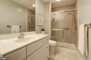 2800 Oakton Manor Ct, Oakton, VA 22124 - Photo 28