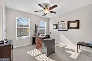 5684 Stephanie Tessa Way, Alexandria, VA 22303 - Photo 14