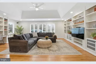 8416 Weller Avenue, McLean, VA 22102 - Photo 10