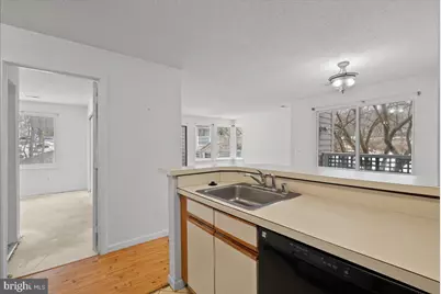 11719 Summerchase Circle, Reston, VA 20194 - Photo 12