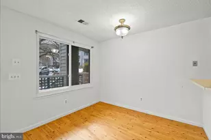 11719 Summerchase Cir, Reston, VA 20194 - Photo 6