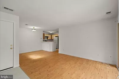 11719 Summerchase Circle, Reston, VA 20194 - Photo 4