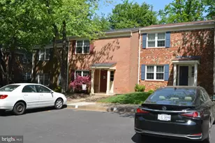2226 Gunsmith Square, Reston, VA 20191 - Photo 2