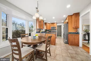 2613 Lemontree Ln, Vienna, VA 22181 - Photo 10