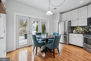 7104 Cold Spring Ct, Alexandria, VA 22306 - Photo 2