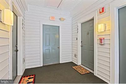 12705 Fair Crest Court #302, Fairfax, VA 22033 - Photo 4
