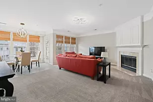 12705 Fair Crest Ct, Fairfax, VA 22033 - Photo 8