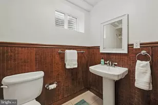 6622 Skyline Ct, Alexandria, VA 22307 - Photo 32