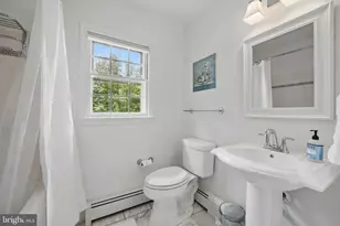 6622 Skyline Ct, Alexandria, VA 22307 - Photo 18