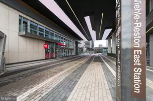 11503 Waterhaven Ct, Reston, VA 20190 - Photo 38