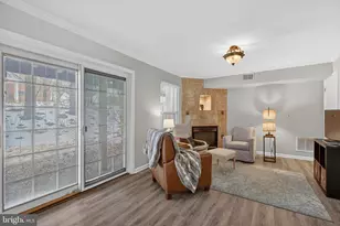 11503 Waterhaven Ct, Reston, VA 20190 - Photo 4