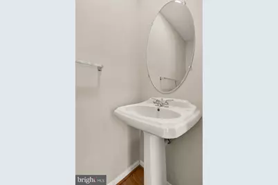 4110 Fairfax Center Creek Drive, Fairfax, VA 22030 - Photo 22