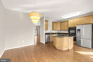 4110 Fairfax Center Creek Dr, Fairfax, VA 22030 - Photo 12