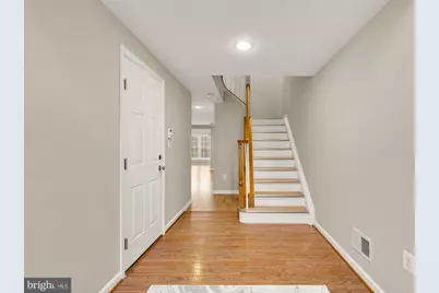 4110 Fairfax Center Creek Drive, Fairfax, VA 22030 - Photo 6
