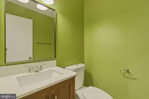 1710 Tyvale Ct, Vienna, VA 22182 - Photo 24