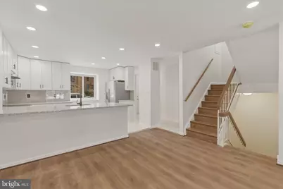 1710 Tyvale Court, Vienna, VA 22182 - Photo 8