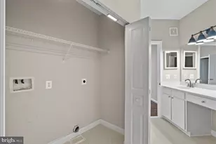 12000 Market St, Reston, VA 20190 - Photo 26