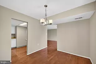 1526 Northgate Square, Reston, VA 20190 - Photo 8