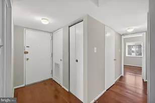 1526 Northgate Square, Reston, VA 20190 - Photo 22