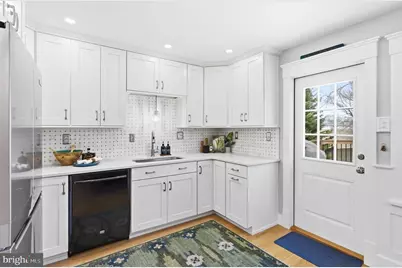 202 Glen Avenue SW, Vienna, VA 22180 - Photo 16