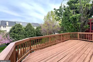 2035 Madrillon Springs Ct, Vienna, VA 22182 - Photo 18