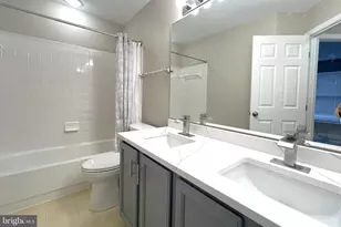 2035 Madrillon Springs Ct, Vienna, VA 22182 - Photo 34