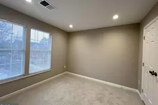 2035 Madrillon Springs Ct, Vienna, VA 22182 - Photo 38