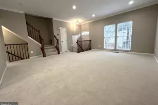 2035 Madrillon Springs Ct, Vienna, VA 22182 - Photo 4